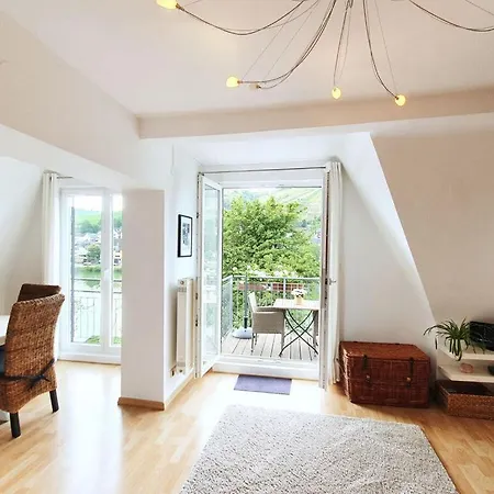 Old Town Zell Mosel Comfortable Ferienhaus