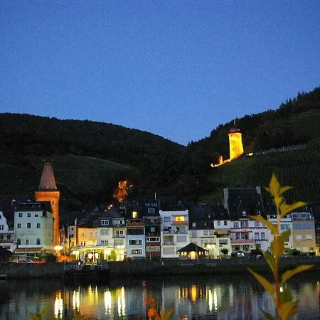 Old Town Zell Mosel Comfortable Ferienhaus *